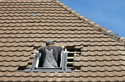 Pose de velux - Lhomme